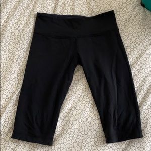 Lulu lemon reversible capri leggings